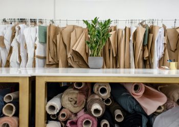 pexels ksenia chernaya 3965543