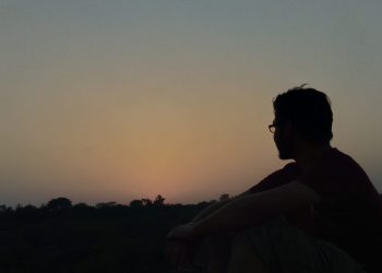 नरेंद्र मोदी पर ट्वीट लिखने के कारण आजतक ने पत्रकार को नौकरी से निकाला