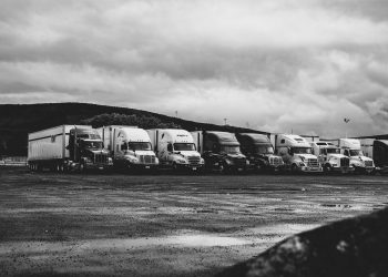 UK offers thousands of visas as it grapples with critical truck driver shortage