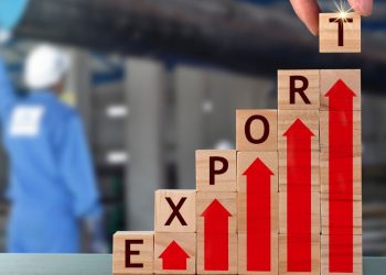 India clocks $100 billion in quarterly exports for the first time