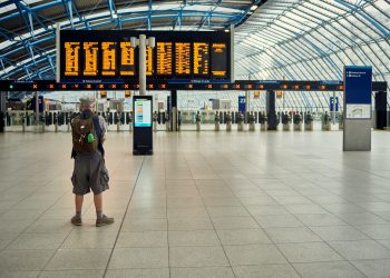 NSW and Victoria remove 72-hour isolation requirement for international arrivals