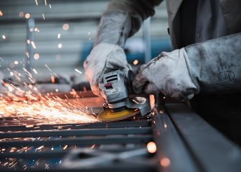 Germany needs 400,000 immigrants every year to fill up job vacancies