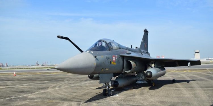 After 'BrahMos' missile to Philippines, India showcasing 'Tejas' light combat aircraft to Malaysia 1 After ‘BrahMos’ missile to Philippines, India showcasing ‘Tejas’ light combat aircraft to Malaysia