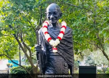 Indian-Americans condemn vandalisation of Mahatma Gandhi statue in New York City, write to mayor