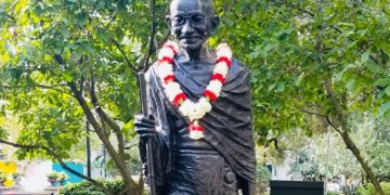 Indian-Americans condemn vandalisation of Mahatma Gandhi statue in New York City, write to mayor
