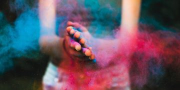 Holi