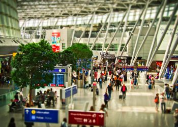 US eases India’s COVID-19 travel rating