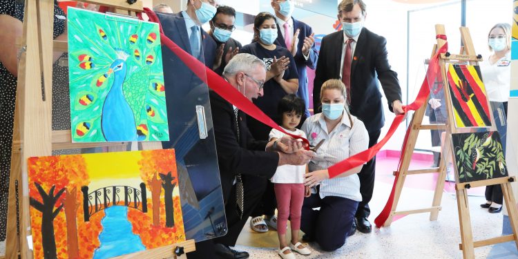 Blacktown Paediatric Ward Ministerial visit. Group shot