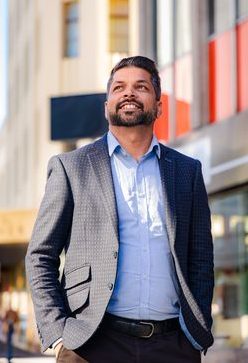'When we came here, there were hardly any Indians': Says Rajat Chopra, first Indian-origin candidate in Hobart council elections 2 Rajat Chopra edited