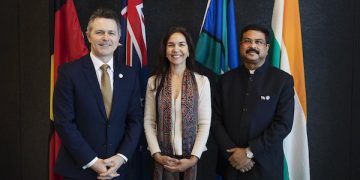 Dharmendra Pradhan, Lisa Singh, Jason Clare