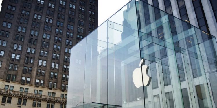 Indian-origin ex-Apple employee defrauded the company of over $17 million 1 Indian-origin ex-Apple employee defrauded the company of over $17 million
