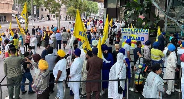 USCIRF deeply concerned by India’s transnational targeting of religious minorities  1 Indian diaspora tensions increase during Federation Square's pro-Sikh vote