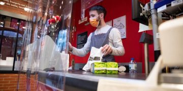 Australia to impose work-hour limits for foreign students