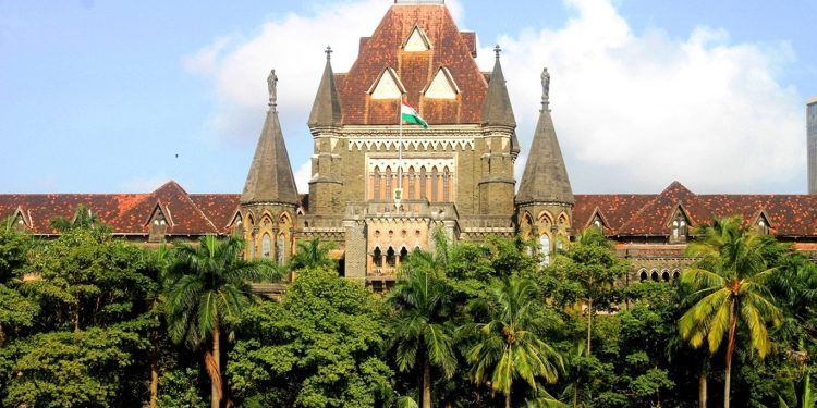 <strong>Indian-origin foreigners are not entitled to more rights: Bombay HC</strong> 1 Indian-origin foreigners are not entitled to more rights: Bombay HC