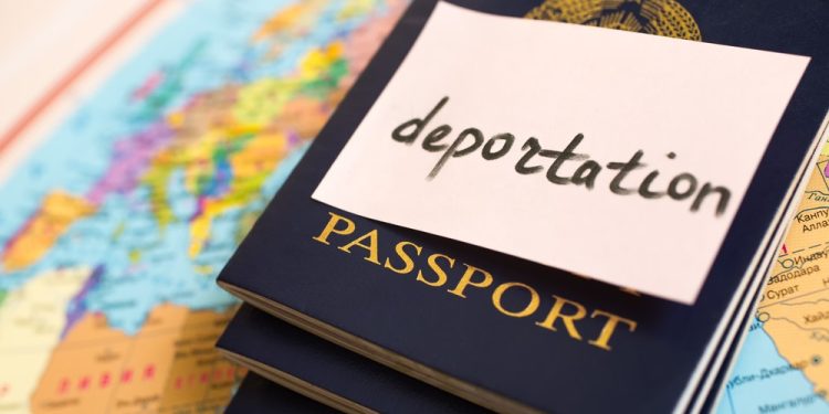 <strong>Canada to deport 700 Indian students for fake visa documents</strong> 1 Canada to deport 700 Indian students for fake visa documents