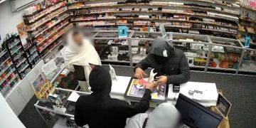 Indian-Origin Vape Store Burglary Fuels Urgent Calls for Action in New Zealand