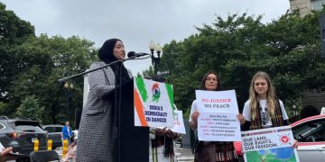 Hundreds Rally Outside White House to Protest Authoritarianism, Minority Persecution in India under PM Modi’s Rule