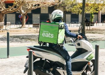Indian-Origin UberEats Rider's Tragic Death in Australia Spurs Gig Worker Reforms