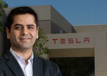 Indian-Origin CFO, Vaibhav Taneja Joins Tesla Amidst India Expansion Talks