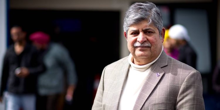 Indian-Origin Candidate, Mahesh Bindra Withdraws from NZ First Party Before Election 1 Indian-Origin Candidate, Mahesh Bindra Withdraws from NZ First Party Before Election