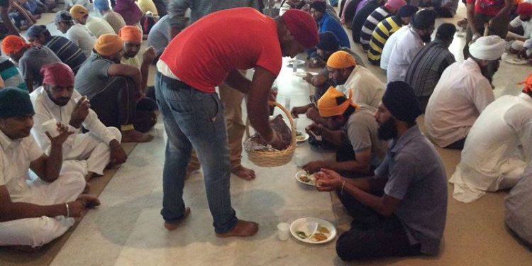 The doors to the Sikh way of life open with Seva and Langar 1 The doors to the Sikh way of life open with Seva and Langar