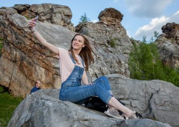 Thousands of visitors flock to Australia’s national parks each year – and many take silly risks. How do we keep people safe?