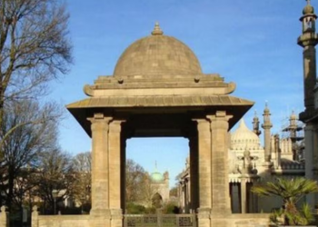 Commemorating-Indian-Soldiers-at-UKs-India-Gate-nriaffairs