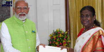 Narendra Modi with President Droupadi Murmu