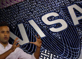 Indian-American-Girl-Confronts-Vivek Ramaswamy-on-H-1B Visa-nriaffairs