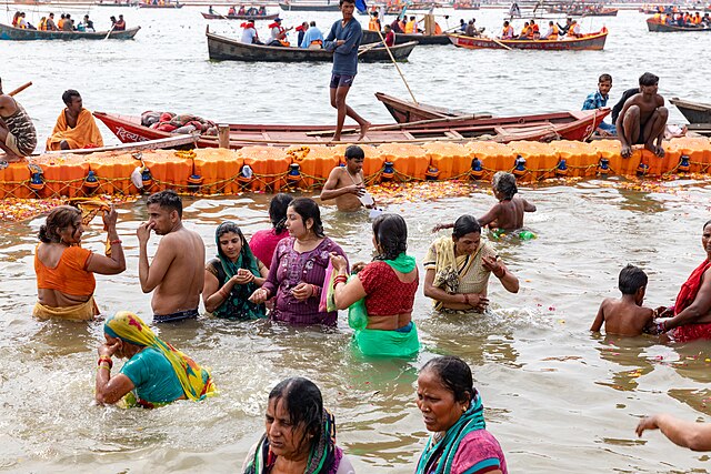 The world’s largest gathering: how India plans to keep 400 million pilgrims safe at the Maha Kumbh Mela festival 3 Kumbh Mela 2019 India 46354099625