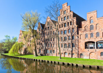 Germany's Election Sparks Uncertainty for International Students, Including Indians 4 Germany's Election Sparks Uncertainty for International Students, Including Indians