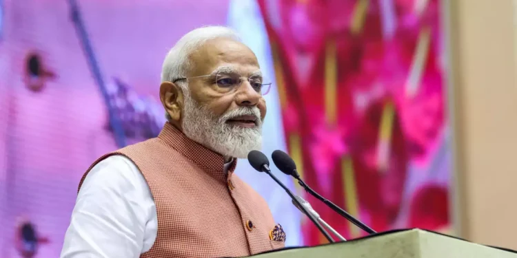 PV Sindhu Joins PM Modi’s Anti-Obesity Campaign, Nominates Top Sports and Film Personalities 1 PV Sindhu Joins PM Modi’s Anti-Obesity Campaign, Nominates Top Sports and Film Personalities