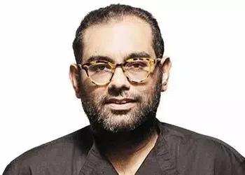 Indian-Origin Chef Overcomes Poverty to Lead Asia’s No. 1 Restaurant