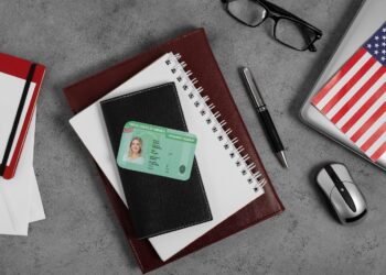 US Travel Advisory for Green Card Holders: Understanding Rights, Risks, and Re-entry Checks