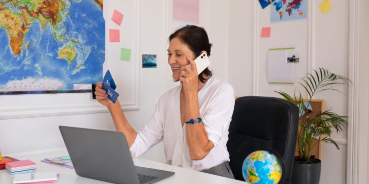 Planning a Trip to the U.S.? Experts Advise You Google Yourself First