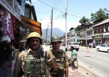 Why are India and Pakistan on the brink of war and how dangerous is the situation? An expert explains