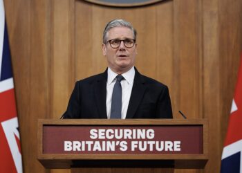 UK Tightens Immigration Rules: Indian Students and Workers to Face Stricter Requirements