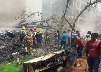 Air India crash in Ahmedabad sends reverberations to Canadian families of Air India Flight 182 4 Air India crash in Ahmedabad sends reverberations to Canadian families of Air India Flight 182