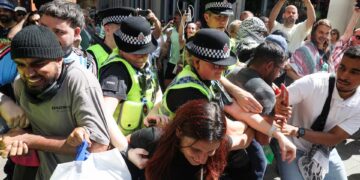 UK bans Gaza protest group – could the same thing happen in Australia?