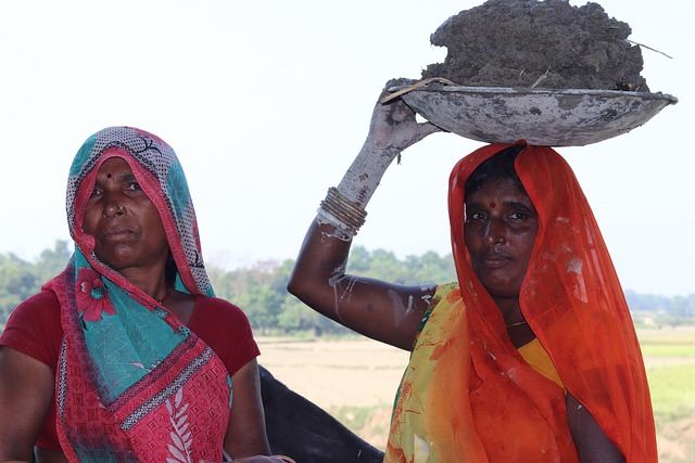 Women experience extreme heat differently to men. And they’re adapting to it in creative ways 2 Image by thehindv from