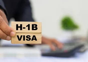 H-1B cap FY2027 reached the second lottery USCIS 2026. The window is closed until March 2027. 3 H-1B cap FY2027 reached no second lottery USCIS 2026