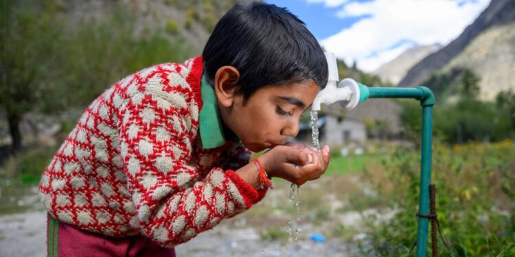 Too hot, too humid: why the sustained heatwave in India and Pakistan is so dangerous 1 Too hot, too humid: why the sustained heatwave in India and Pakistan is so dangerous