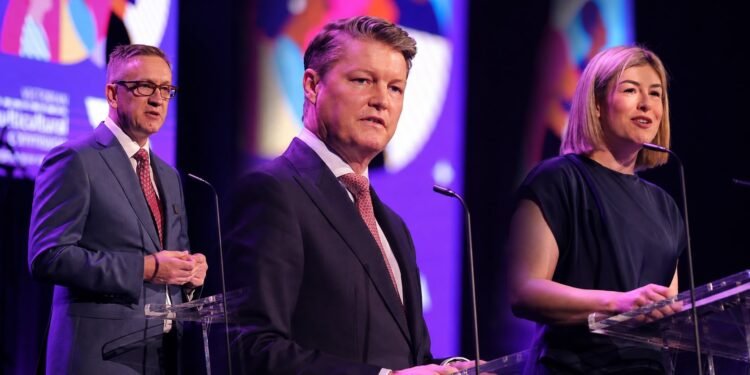 Victorian leaders reject ‘myth of monoculture’ as Premier Carroll pledges free dental care 1 Victorian leaders reject ‘myth of monoculture’ as Premier Carroll pledges free dental care