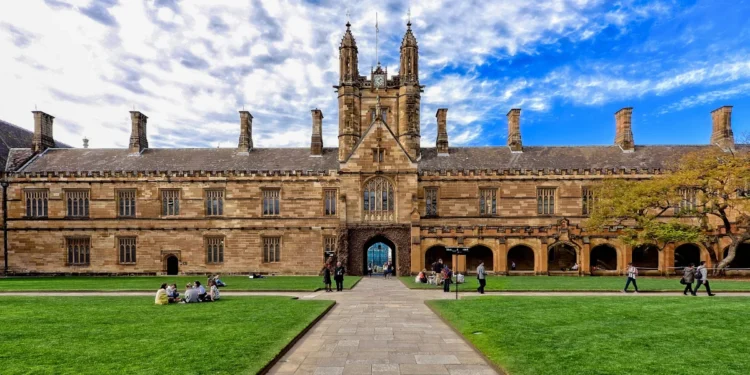 Indian Student Visa Australia 2026: Alarming Level 3 Shift 1 Indian student visa Australia 2026 - University of Sydney Main Quadrangle