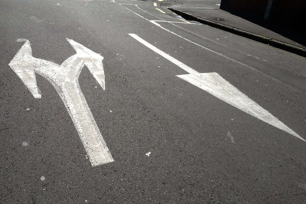 Two-way road markings in New Zealand.