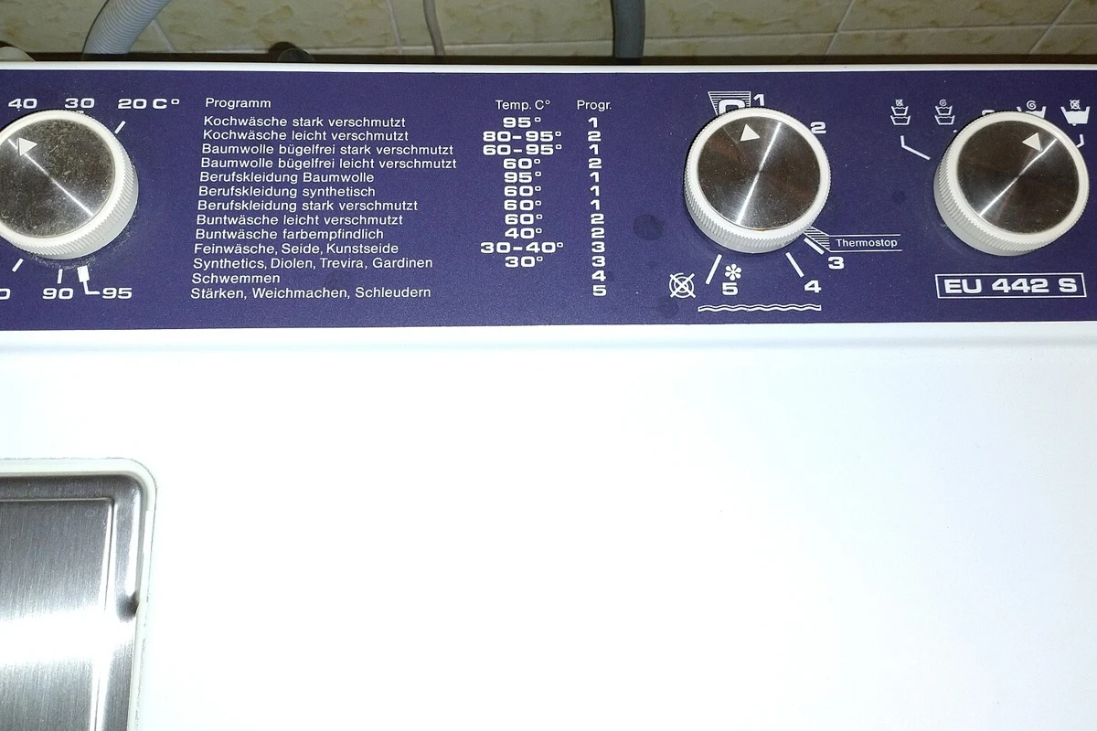 Controls on a Eudora washing machine