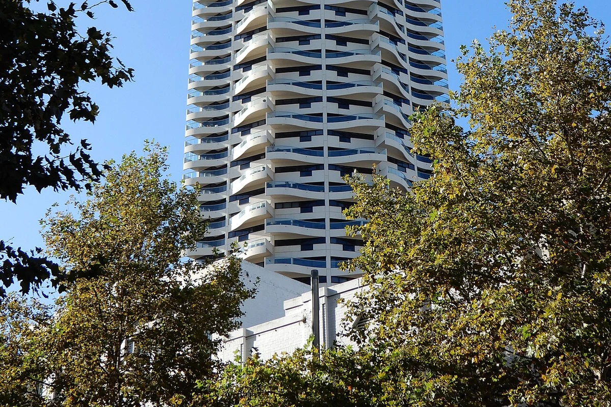 Horizon Apartments in Sydney, illustrating NSW lease checks for residential tenants.